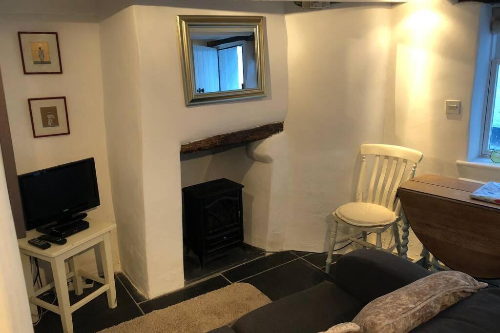 Molls Yard Newly Decorated Appartement Port Isaac Buitenkant foto